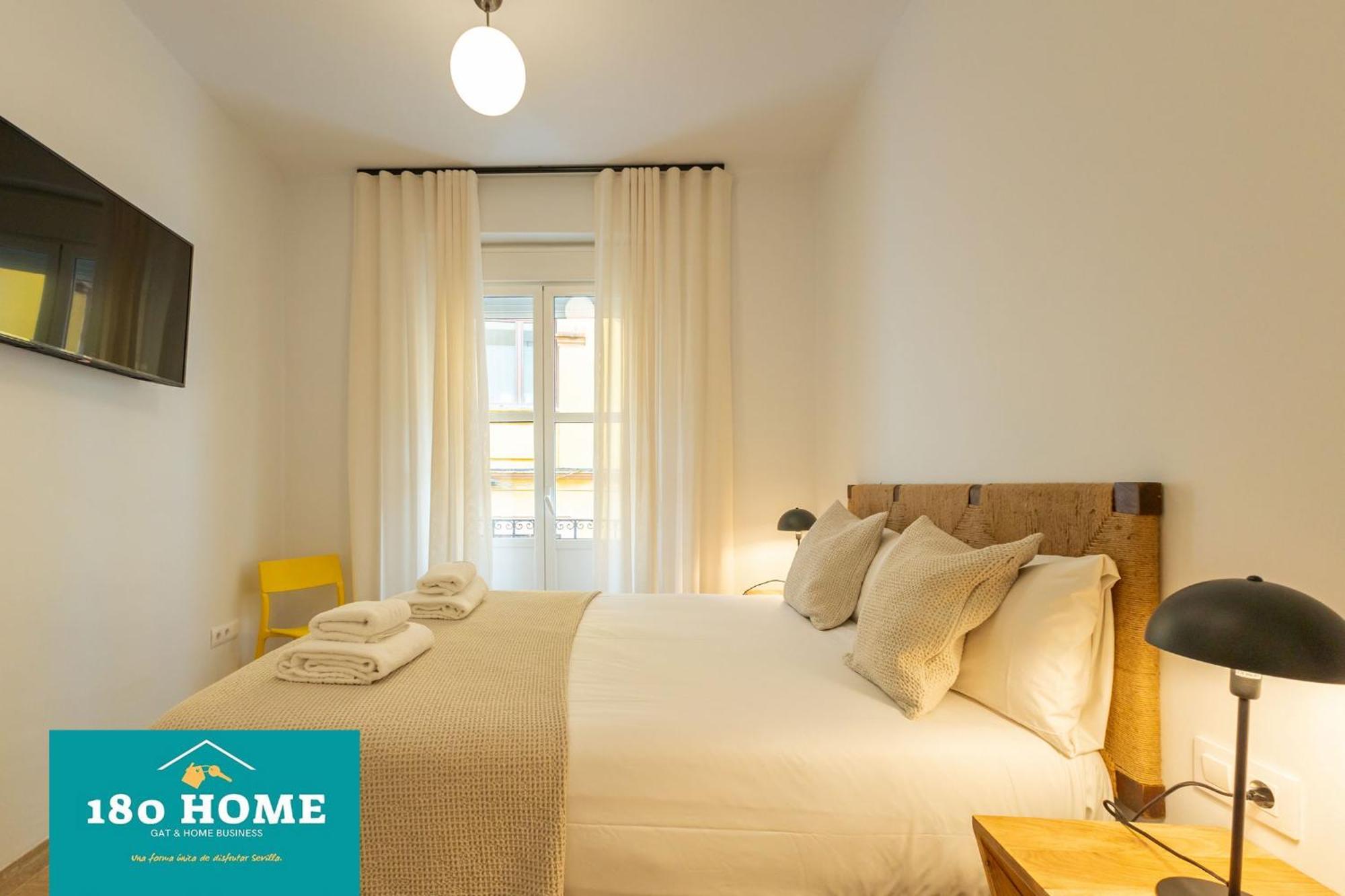 180 Home Goyeneta Luxury Sevilla Eksteriør billede