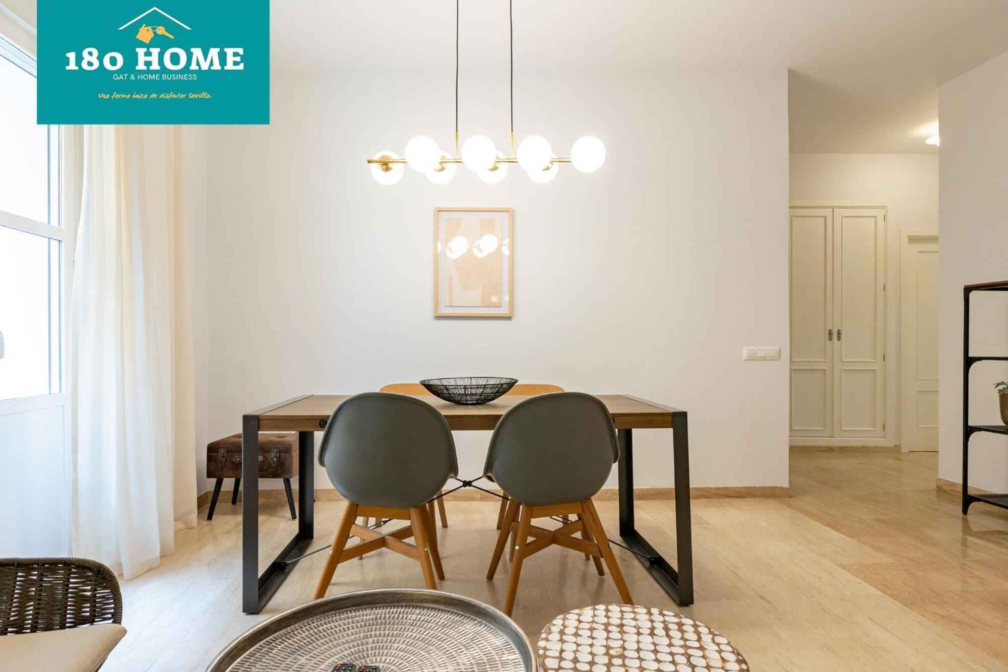 180 Home Goyeneta Luxury Sevilla Eksteriør billede